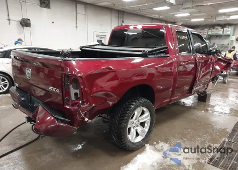 2018 Ram 1500 Sport 4X4 6'4 Box z USA, uszkodzony, nr VIN 1C6RR7HT2JS217051